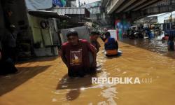 Pengungsi Rawajati Dijamin Dapat Makan Sahur dan Buka