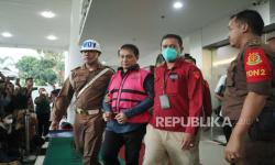 Kepala Kanwil Bea Cukai Riau periode 2019-2021 Ditahan Kejagung