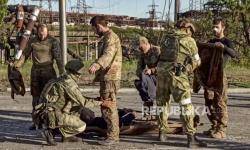 Pasukan Ukraina Dibebaskan Setelah Dua Bulan Terjebak di Pabrik Baja