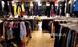 Bisnis Baju Bekas Kian Diminati Anak Muda di Semarang