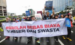 Sekolah Swasta Gratis di Jakarta Hanya untuk Siswa tak Mampu?