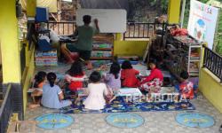 Bangun Kemampuan Literasi dan Numerasi Anak? Orang Tua dan Guru Bisa Lakukan Ini