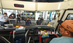 In Picture: Pemeriksaan Kelaikan Bus Antar Kota Jelang Mudik Lebaran