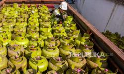 Pengecer di Bandung Mengeluh Susah Cari Gas Elpiji 3 Kg