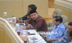 In Picture: Komisi II Gelar Rapat Bahas Pencoblosan Ulang Pilkada