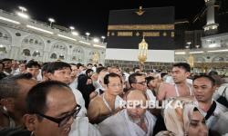 In Picture: Menag Nasaruddin Lakukan Umrah Wajib Jelang Puncak Haji