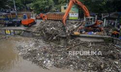 Gubernur Pramono Instruksikan Pintu Air Manggara Dibuka!