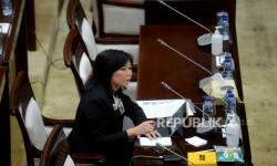 Calon Deputi Gubernur Bank Indonesia Filianingsih Hendarta Mengikuti Fit and Propert Test Calon Deputi Gubernur Bank Indonesia bersama Komisi XI DPR di Kompleks Parlemen Senayan, Jakarta, Senin (13/2/2023). Uji kelayakan dan kepatutan tersebut untuk menggantikan posisi Dody Budi Waluyo sebagai Deputi Gubernur Bank Indonesia yang masa jabatannya akan habis pada April 2023.