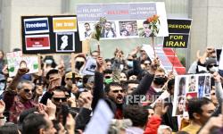Garda Iran: Lebih dari 300 Orang Tewas dalam Kerusuhan Demo Mahsa Amini