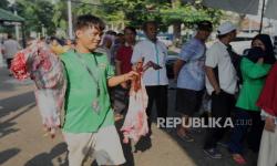 Masjid Agung Sunda Kelapa Salurkan 4.000 Kantong Daging Kurban