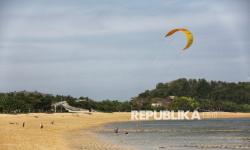 In Picture: Menikmati Keindahan Panorama Alam Pantai Kuta The Mandalika