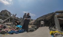 Israel Lanjutkan Pembantaian di Pasar dan Pengungsian di Gaza