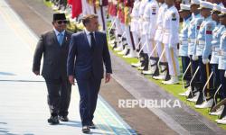 Israel Tuduh Presiden Prancis Kobarkan Perang Salib