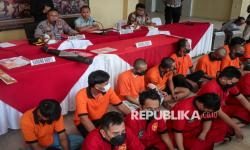 Survei: Warga Puas dengan Upaya Pemerintah Berantas Premanisme