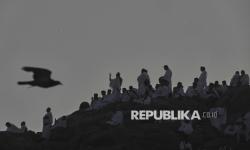 In Picture: Jutaan Umat Muslim Padati Jabal Rahmah Jelang Wukuf di Arafah