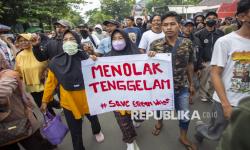 In Picture: Jeritan Warga Eretan Wetan Menanti Penanganan Banjir Rob 