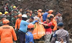 In Picture: Lima Orang Meninggal Dunia Akibat Tanah Longsor di Denpasar