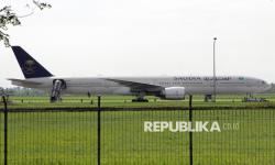 Pesawat Saudi Airlines Dua Kali Diancam Bom, Densus 88 Lakukan Pendalaman