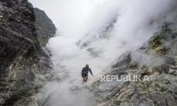 BPBD Bogor Temukan Pendaki Hilang di Gunung Joglo, Begini Kondisinya