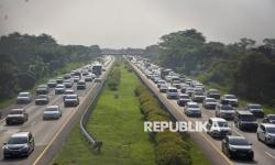 Lebaran Sebentar Lagi, Kendaraan Masuk Tol Mulai Melonjak