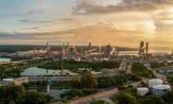 Amankan Bahan Baku, Bahlil Dorong Akuisisi Pabrik Pupuk Luar Negeri