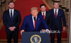 Trump Minta Damai Setelah Iran Serang Pangkalan AS di Qatar