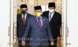 Pekan Ini Kejagung Umumkan Riza Chalid Sebagai Buronan Internasional