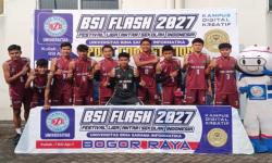 Tim voli putra MAN 1 Sukabumi sukses mengamankan gelar juara pertama dalam ajang BSI Flash Sport Competition 2027 Bogor Raya.