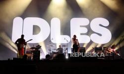 Band Inggris IDLES Buka Penampilannya dengan Teriakan ‘Free Palestine’