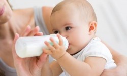 Dokter Anak: Susu Formula tidak Boleh Dicampur ASI Ibu Pasien HIV