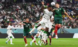 <em>Livescore </em>Piala Dunia: Arab Saudi dan Meksiko tanpa Gol Saat Turun Minum