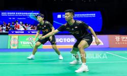  Dejan/Fadia Bawa Indonesia Unggul 1-0 atas Malaysia di Kejuaraan Bulu Tangkis Beregu Asia