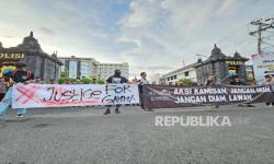 Mahasiswa Demo Penembakan Siswa SMK: <em>Police Every Where Justice No Where</em>