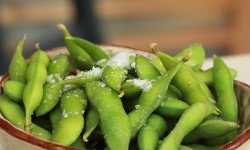 Beras dapat dibuat dari edamame dan rumput laut untuk membantu mengurangi prevalensi diabetes melitus tipe 2 di Indonesia. 