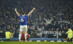 Tarkowski Hindarkan Everton dari Kekalahan pada Derby Merseyside Terakhir di Goodison Park