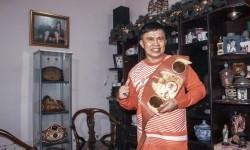 Legenda Tinju Ellyas Pical Dikabarkan Terbaring Sakit di RS