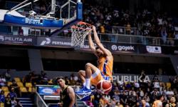 Satria Muda Pertamina Singkirkan Prawira Bandung di Putaran Pertama Playoff IBL  