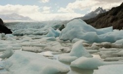 Studi: Lapisan Es di Kutub Utara Sekarang Jadi Sumber Gas Rumah Kaca  