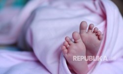 Tingkat Kelahiran di China Turun ke Rekor Terendah