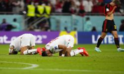 In Picture: Sujud Syukur Pemain Maroko Usai Menang 2-0 Atas Belgia 