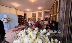 UGM Minta Usut Tuntas Kematian Diplomat Muda yang Tewas Terlilit Lakban