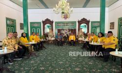 Sambangi Sri Sultan di Yogya, Bahlil Lanjutkan Tradisi Golkar Silaturahmi ke Tokoh Senior