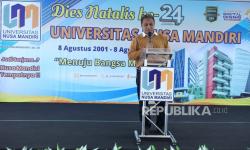 Ketua Yayasan Nusa Mandiri Resmikan Gedung Baru UNM & Umumkan Calon Doktor Baru
