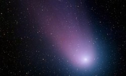 Komet Aktif Mendekati Arah Tata Surya