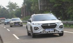 Menjajal Suzuki Fronx di Bandung, dari Ngebut, Naik Turun Bukit, Sampai Tes Irit
