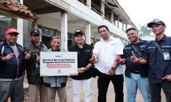 LazisMu Salurkan Donasi 'Save Our School' untuk Korban Gempa Kabupaten Bandung