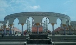 Masjid Agung Jawa Tengah Tingkatkan Kompetensi Penyiaran Kajian Kitab Kuning