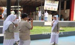 Tingkatkan Keahlian, SMK Islamic Village Dekatkan Siswa dengan Industri Profesional