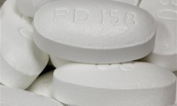 Cara Minum Obat Penghilang Sakit Agar Lebih Efektif: Posisi Tubuh Miring ke Kanan