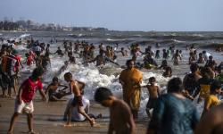 Bangladesh Tetap Liburkan Sekolah Saat Suhu Panas Capai 32 Derajat Celcius
